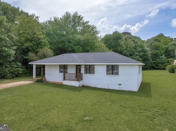 405 Emory St, Oxford, GA 30054