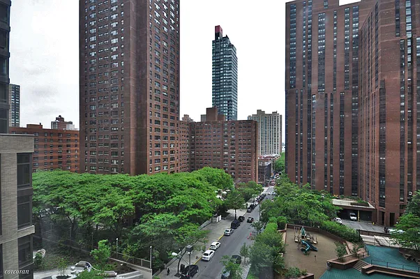 Rented by Corcoran | media 49