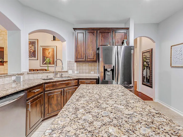 20307 Cortina Valley Dr — Photo 17