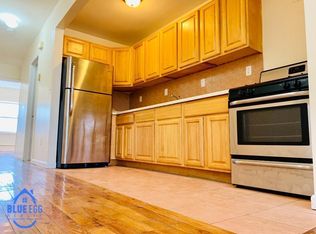 181 Schaefer St APT 3, Brooklyn, NY 11207