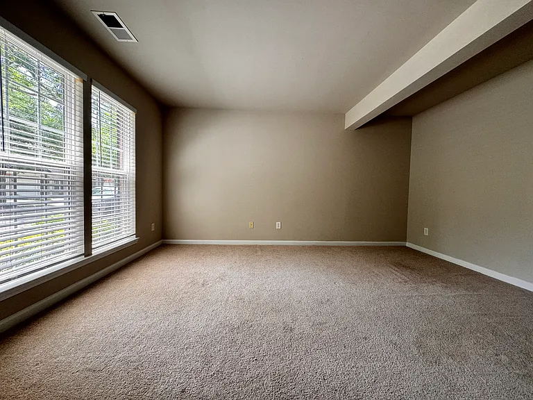 12773 Bullock Greenway Blvd — Photo 11