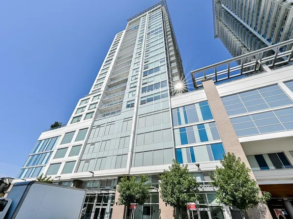 988 Quayside Dr #1005, New Westminster, BC V3M 6G2