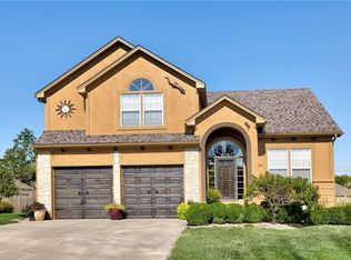 1506 Ensley Cir, Raymore, MO 64083