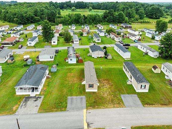 3rd image of 86 Heather Drive