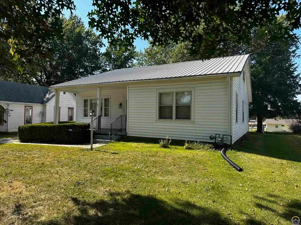 431 Colorado Ave, Holton, KS 66436