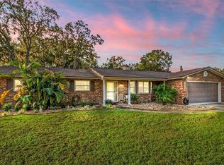 9830 Bunker Rd, Leesburg, FL 34788