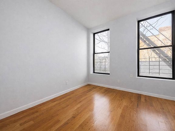 3rd image of 643 Halsey St #3A