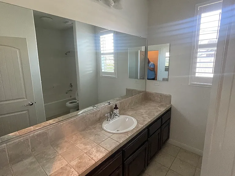8500 Imola Ct — Photo 26