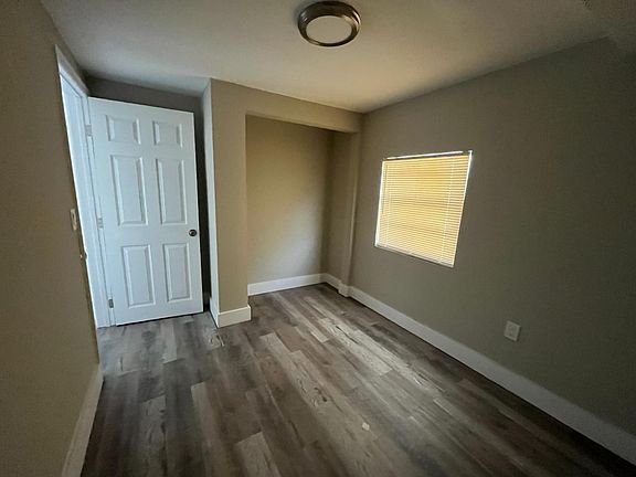 3rd image of 5860 150th Ave N #1