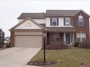 9225 King Ct, Olmsted Falls, OH 44138