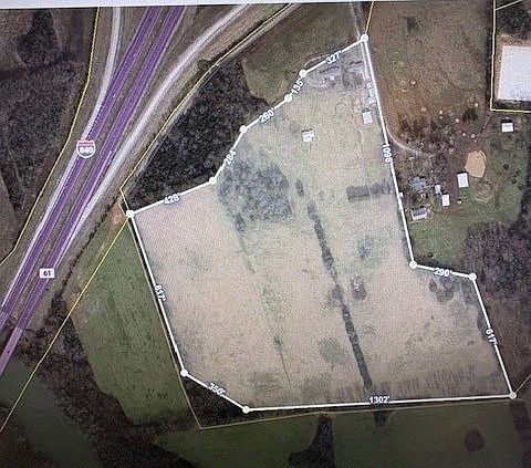 1st image of 4657 W Jefferson Pike