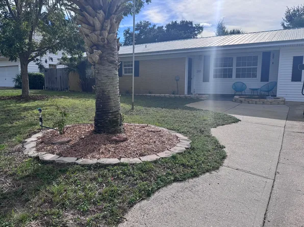 210 Wright Pkwy, Fort Walton Beach, FL 32548