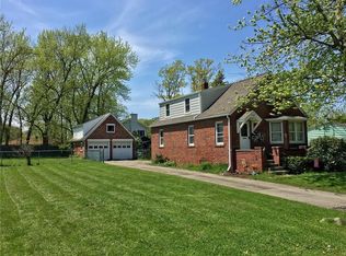 3218 Hampshire Rd, Erie, PA 16506