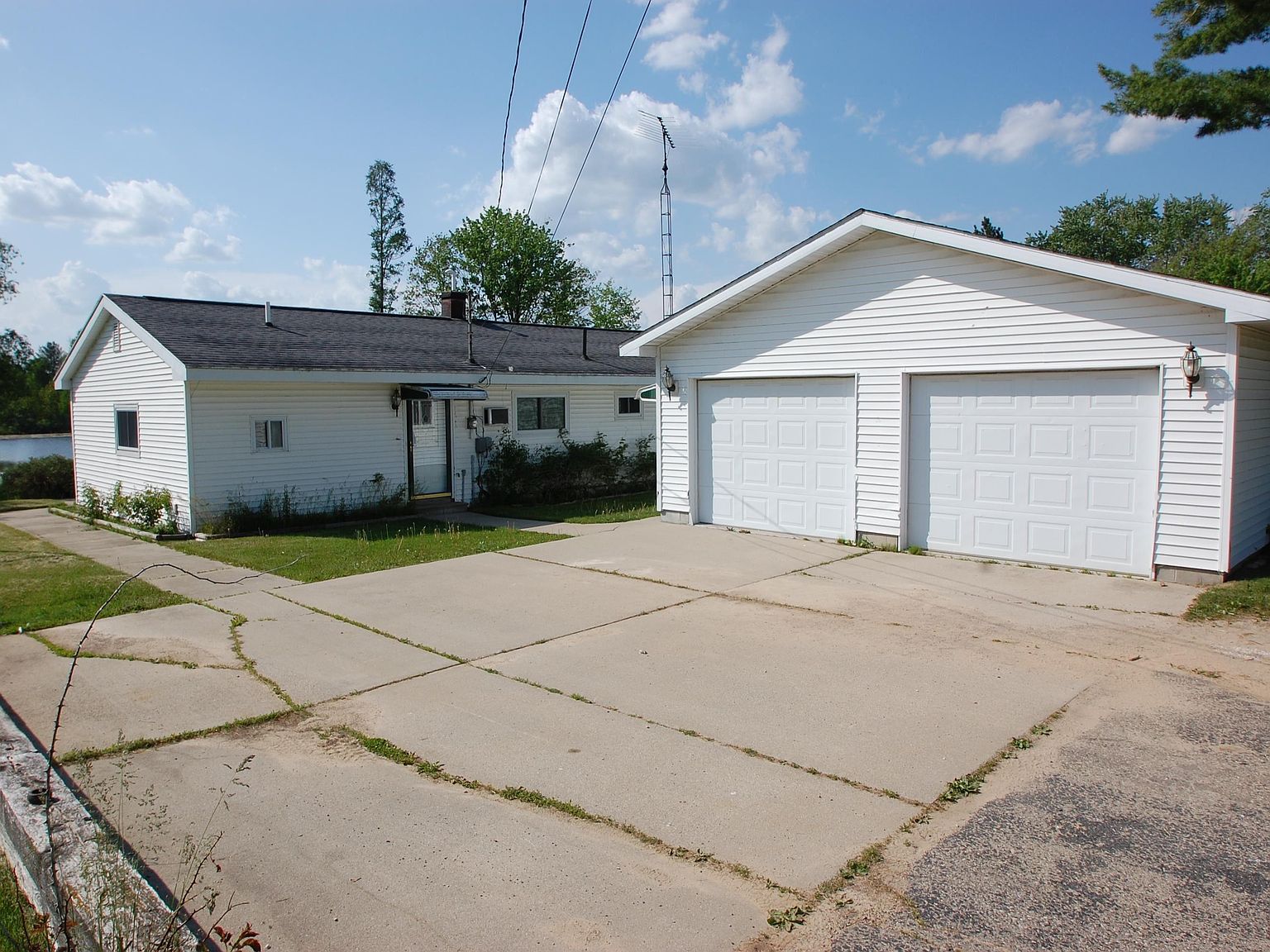 4714 Oak Rd, West Branch, MI 48661 MLS 1911693 Zillow