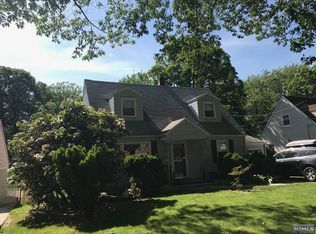 1828 Teaneck Rd, Teaneck, NJ 07666