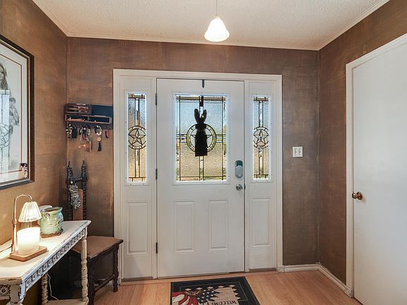 3rd image of 5 Fawnwood Ct
