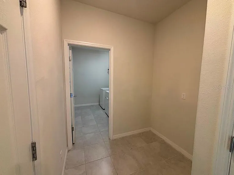5315 Brydon Woods Cir — Photo 11