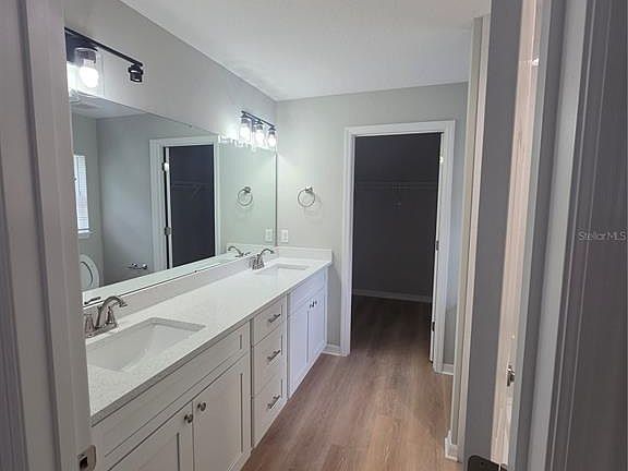 5th image of 851 AVENUE R NE