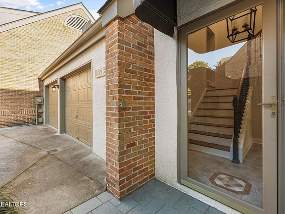 4th image of 6523 S Northshore Dr