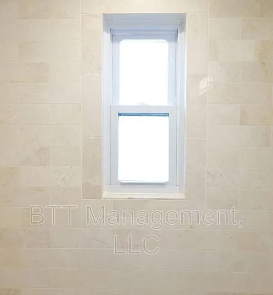 8802 Plymouth St #6 — Photo 32
