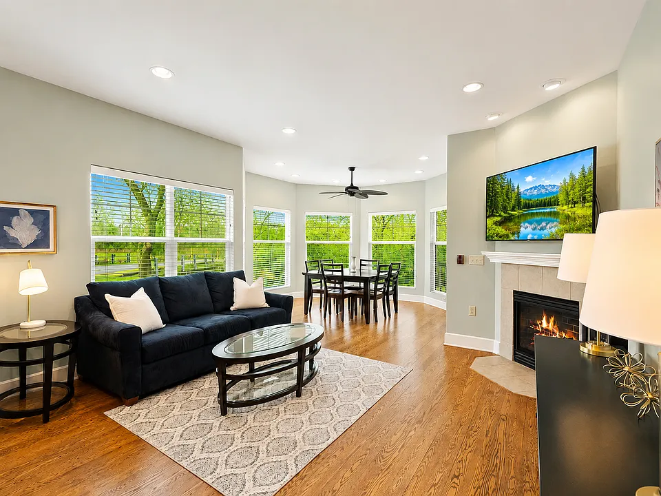 501 Abbey Ridge Ct