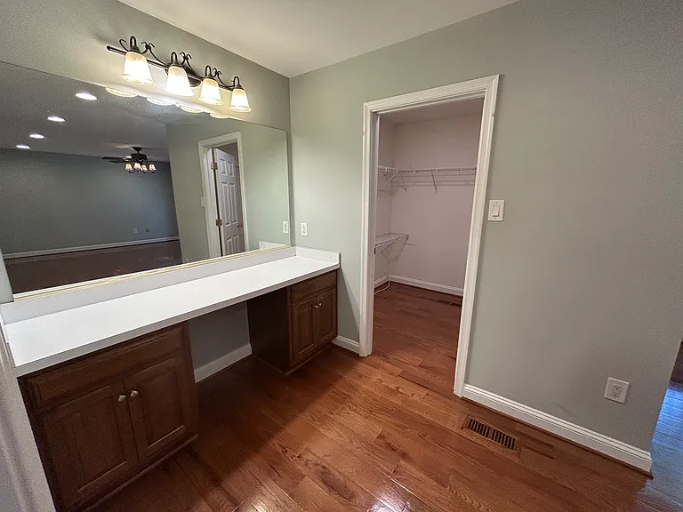 3525 Coventry Court Dr — Photo 25