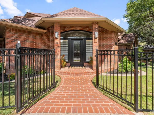 9306 Nashville Ave, Lubbock, TX 79423
