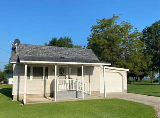 406 N Wilson St, Oblong, IL 62449