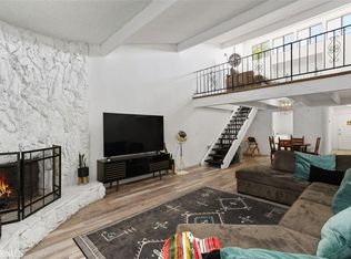 5082 Los Olivos Way, Riverside, CA 92505