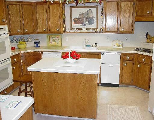 5th image of 9105 BONNY BROOK DR