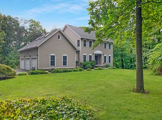 47 Harvest Woods Rd, Rockfall, CT 06481