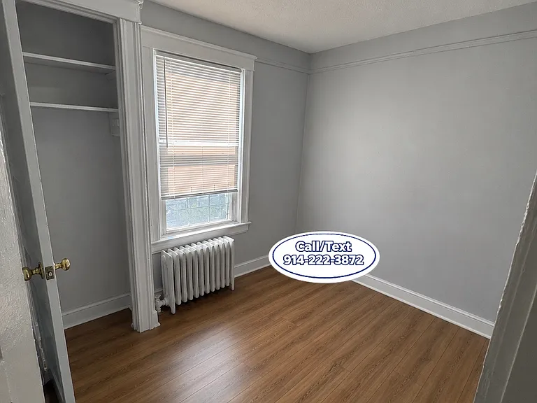 16 Stanley Pl #2R — Photo 3