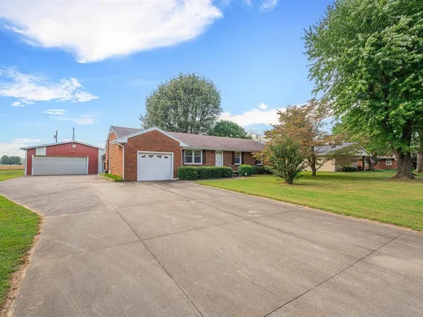 2202 Woodland Dr, Owensboro, KY 42301