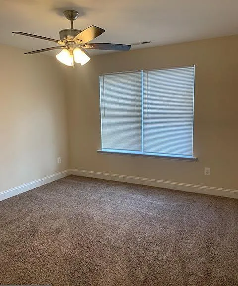 9208 Dayton Ave — Photo 18