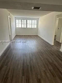 6175 NW 186th St #110 — Photo 7