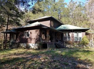 9350 Wet Mill Creek Rd, Celina, TN 38551