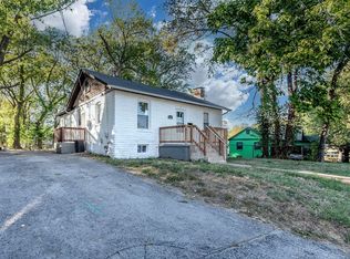 2529 Leslie Ave, Saint Louis, MO 63114