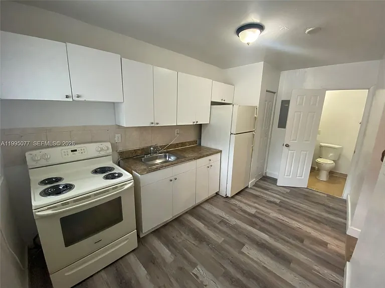 5905 NW 3rd Ave #2/2 — Photo 14