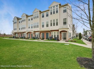 42 Kyle Dr, Tinton Falls, NJ 07712