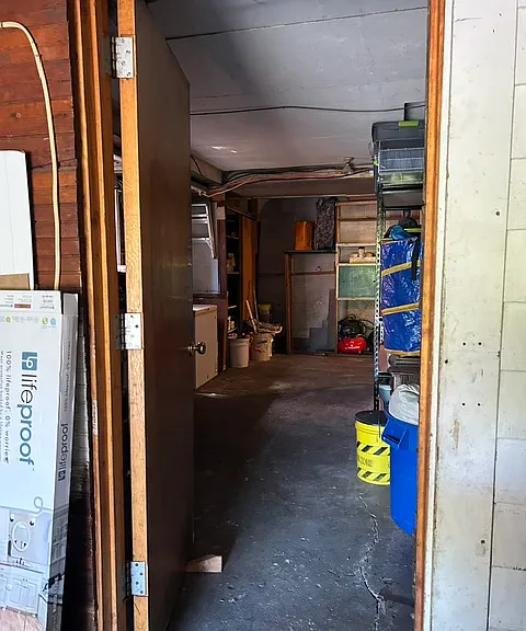 945 Fowler St — Photo 5