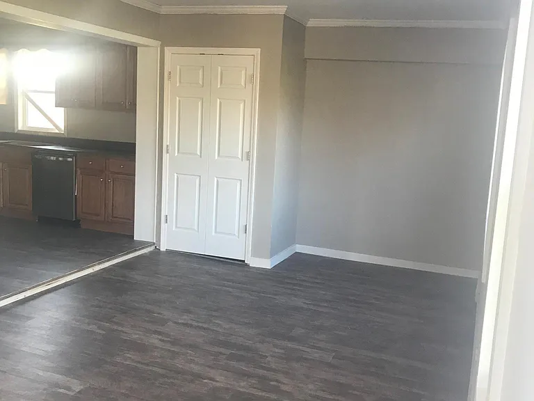 2972 Elam Village Dr — Photo 6