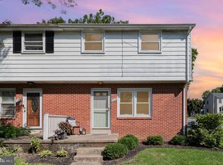 225 E Cottage Ave, Millersville, PA 17551