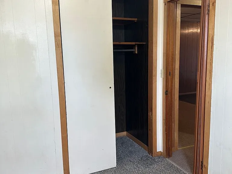 206 S Pacific St — Photo 11