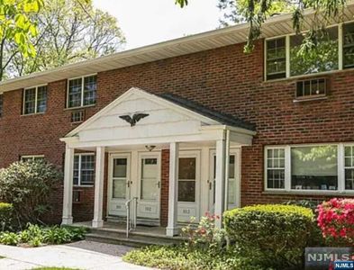 1108 Washington Dr, Ramsey, NJ, 07446