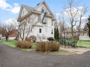 12 Thomas Pl, New Rochelle, NY 10801