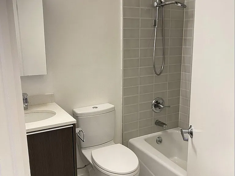 419 Ivy St #15 — Photo 7