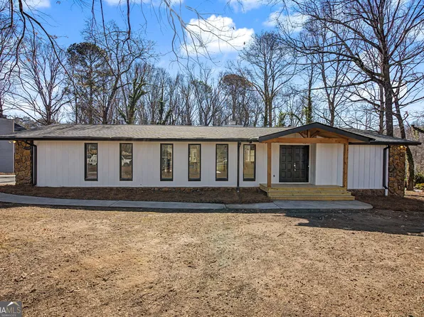 1244 Heritage Hills Cir, Snellville, GA 30078