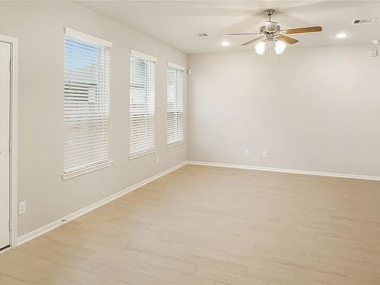15643 Countesswells Dr — Photo 6