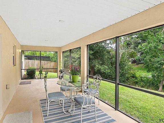 5th image of 16 Flamingo Dr