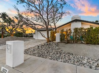 1022 E El Escudero, Palm Springs, CA 92262